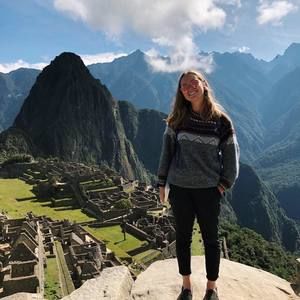 Meet your Posher, Jade